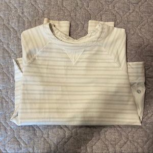 Lululemon Pullover